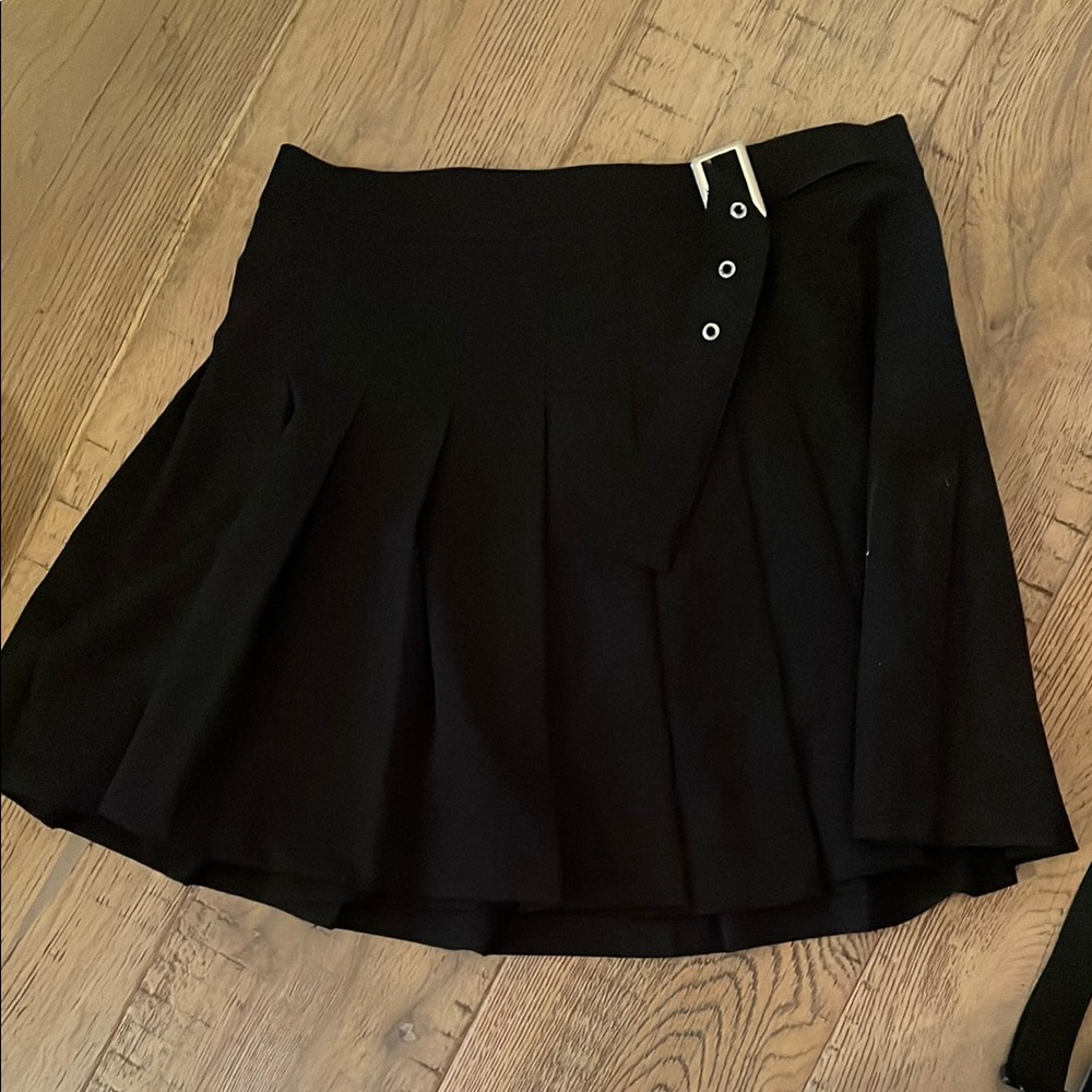 Pleated Skirt